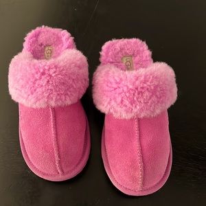 UGG Girl’s Scuff Slippers